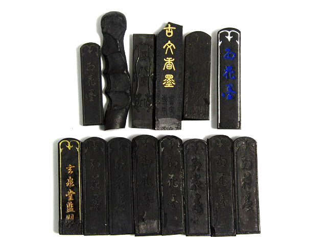 ♥とても古い　唐墨　中国墨　古墨　胡開文製　箱付き　骨董　古玩 ♥とても古い 唐墨 中国墨 古墨 胡開文製 箱付き 骨董 古玩 ♥とても